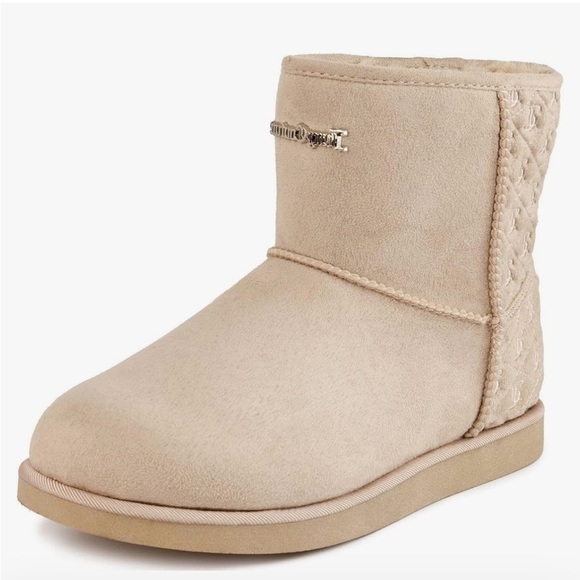 💁‍♀️HOST PICK💁‍♀️~ Juicy Couture Ankle Boots 🩶 - Picture 1 of 5